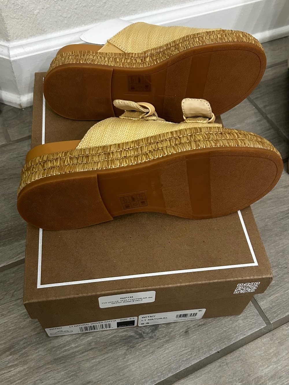 Dolce Vita Witny Slip On Sandals in Light Natural Raffia - Picture 2 of 3